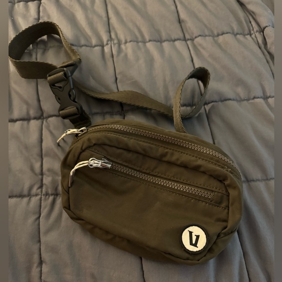Vuori hip pack - Picture 3 of 4